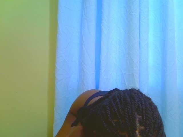 Afrikana5 live cam on BongaCams