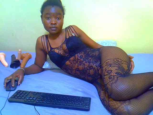 Afrikana5 Live Webcam on BongaCams