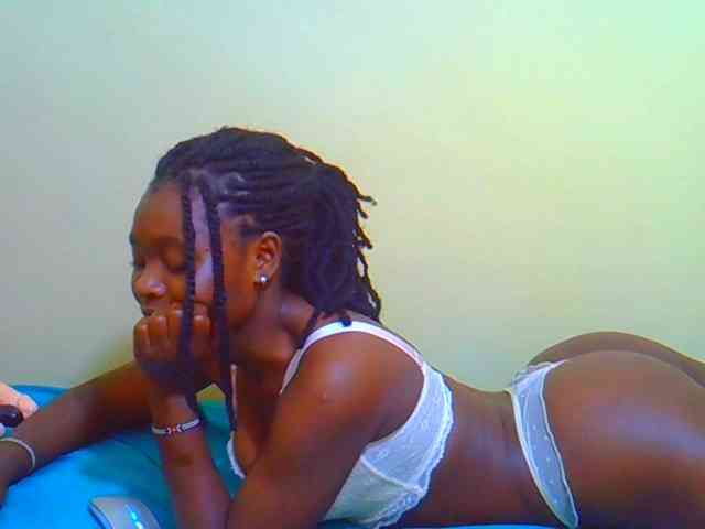 Afrikana5 Live Webcam on BongaCams