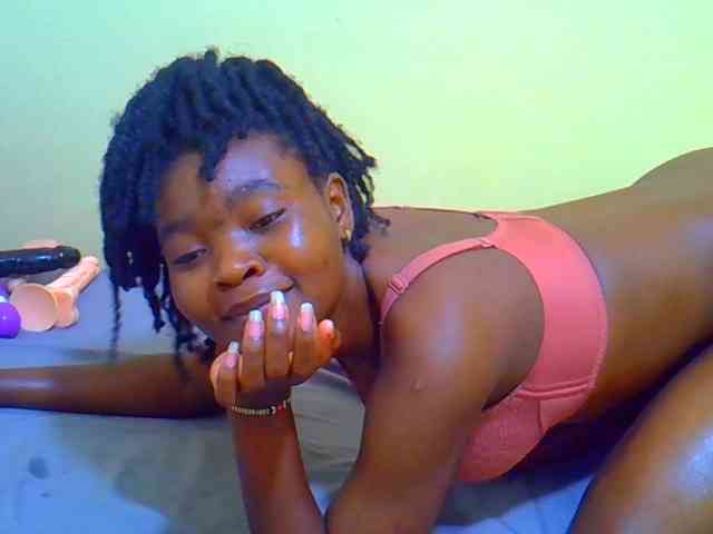 Afrikana5 Live Webcam on BongaCams