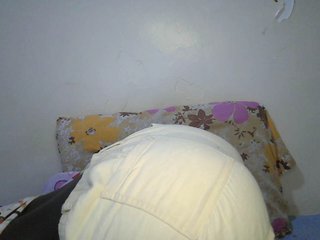 Sexy-alia's Live Webcam