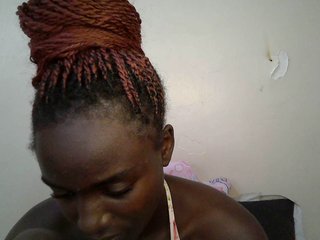 Sexy-alia's Live Webcam