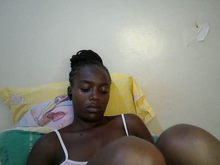 Sexy-alia's Live Webcam