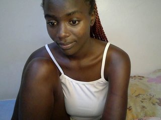 Sexy-alia's Live Webcam