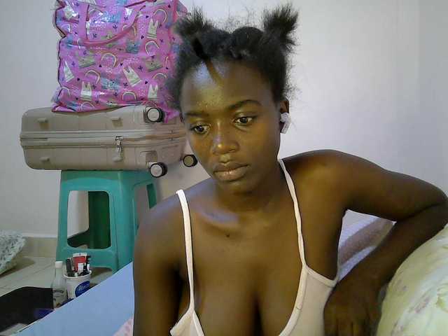 Sexy-alia live cam on BongaCams
