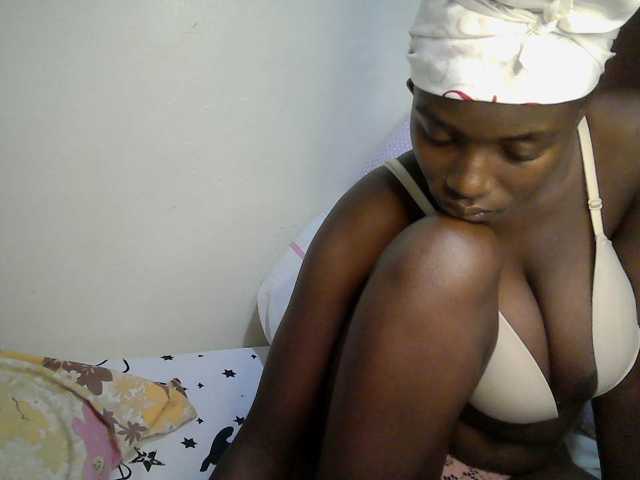 Sexy-alia live cam on BongaCams