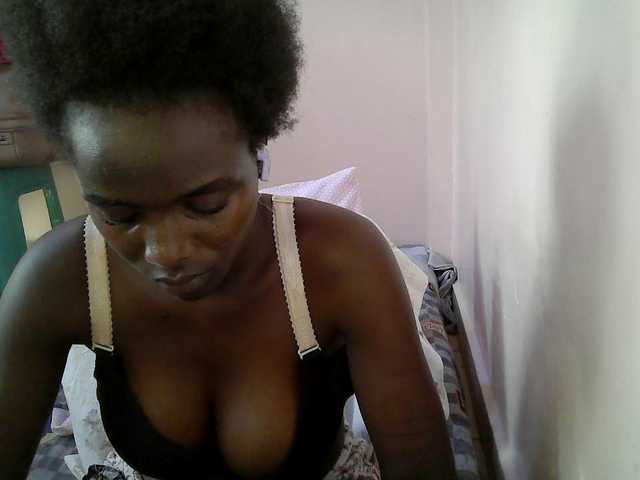 Sexy-alia live cam on BongaCams