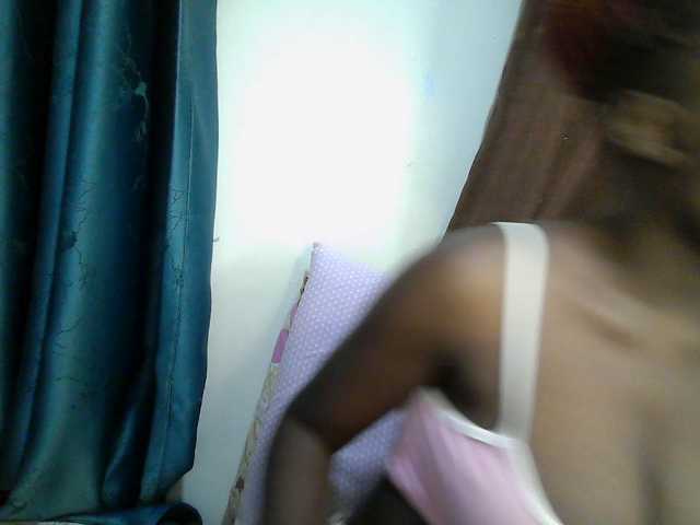 Sexy-alia live cam on BongaCams