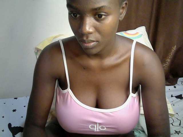 Sexy-alia, en vivo ahora en BongaCams