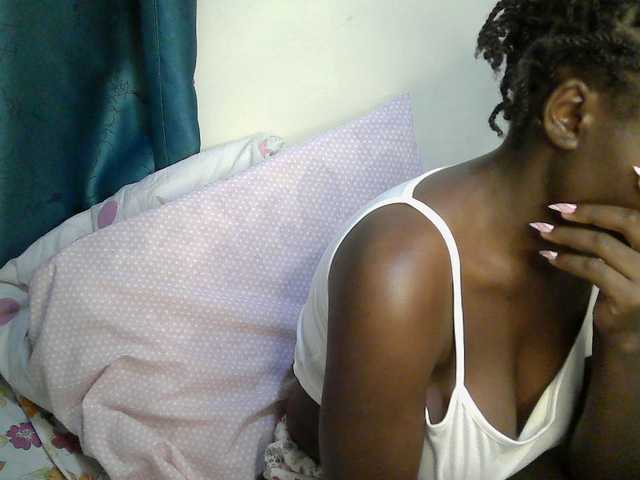 Sexy-alia live cam on BongaCams