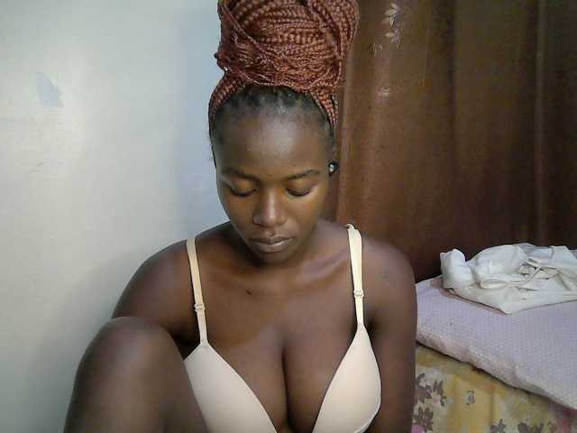 Sexy-alia live cam on BongaCams