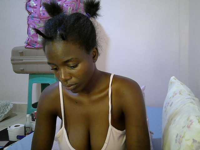 Sexy-alia live cam on BongaCams