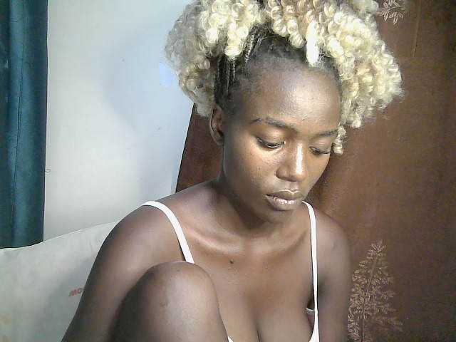 Sexy-alia live cam on BongaCams