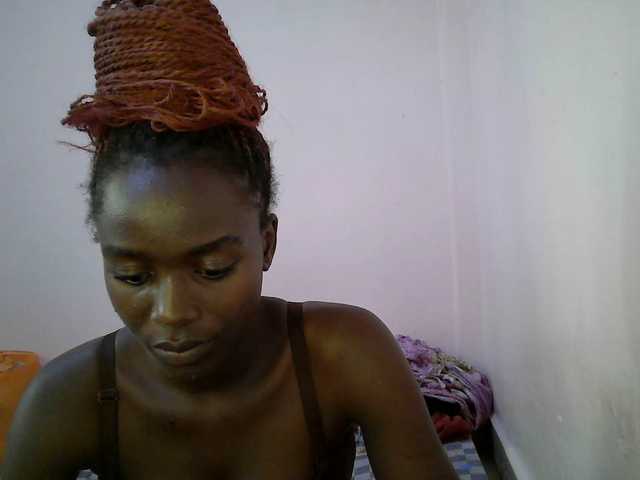 Sexy-alia's BongaCams show and profile