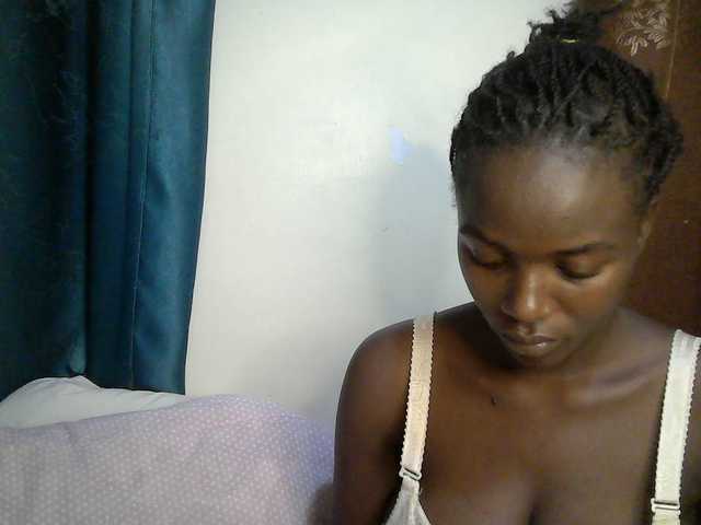 Sexy-alia live cam on BongaCams