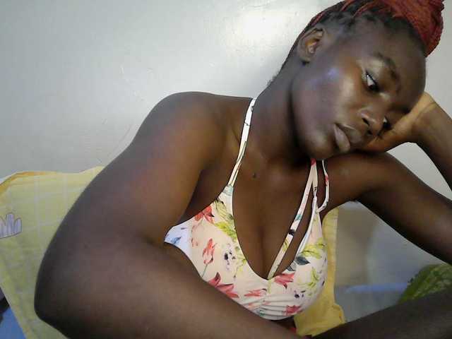Sexy-alia live cam on BongaCams