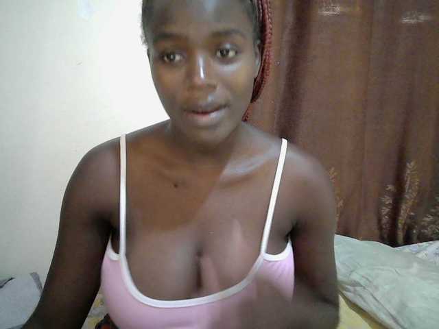 Sexy-alia live cam on BongaCams