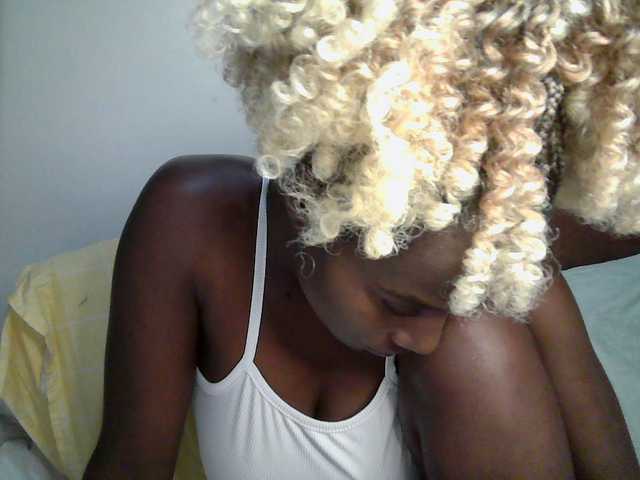 Sexy-alia live cam on BongaCams