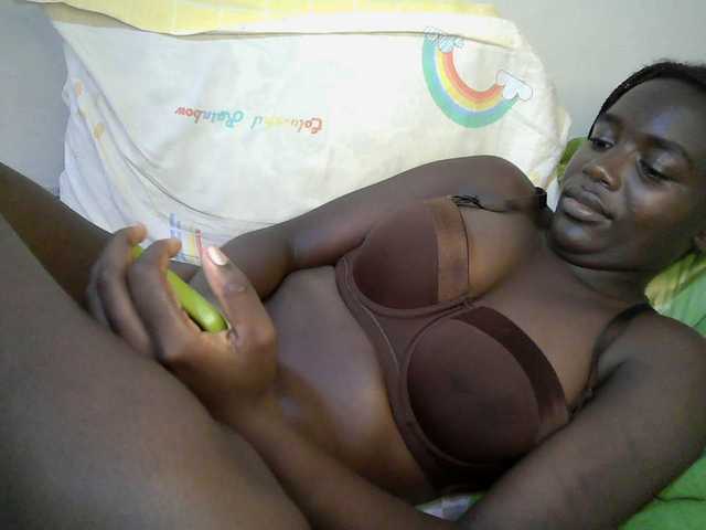 Sexy-alia live cam on BongaCams