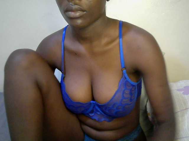 Sexy-alia live cam on BongaCams