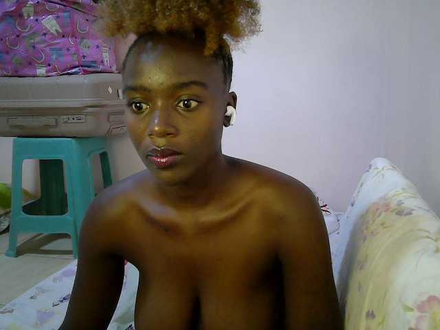 Sexy-alia live cam on BongaCams