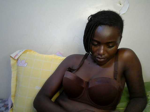 Sexy-alia live cam on BongaCams