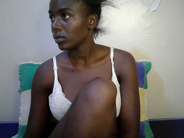 Sexy-alia live cam on BongaCams