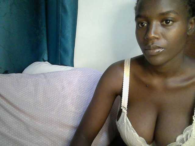 Sexy-alia live cam on BongaCams