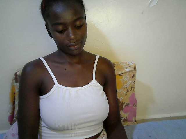 Sexy-alia's BongaCams show and profile