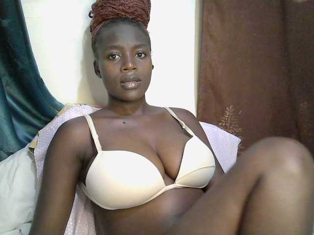 Sexy-alia live cam on BongaCams