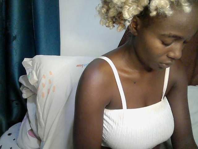 Sexy-alia live cam on BongaCams
