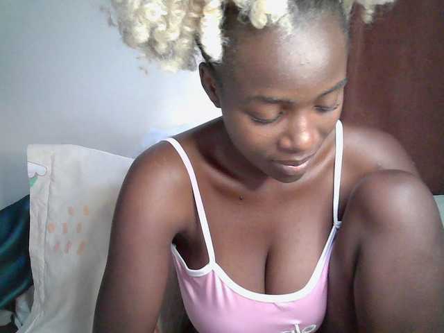 Sexy-alia live cam on BongaCams