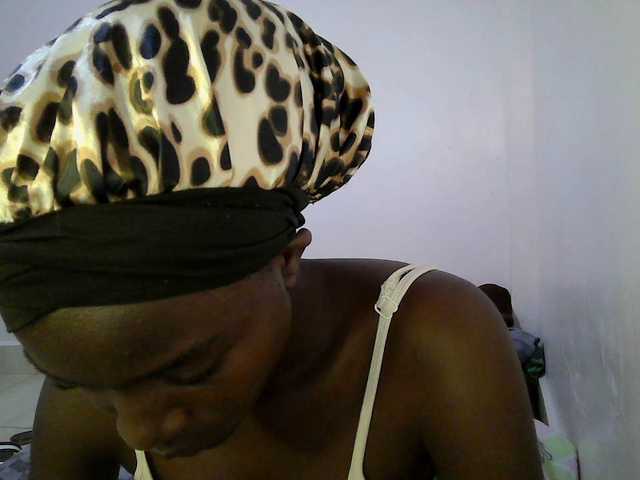 Sexy-alia from BongaCams is Freechat