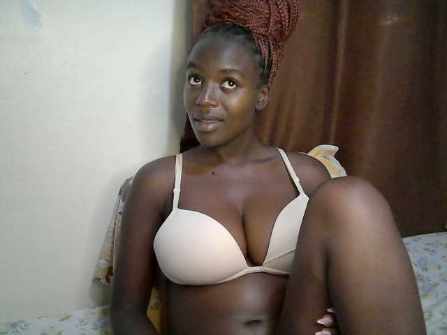 Sexy-alia live cam on BongaCams