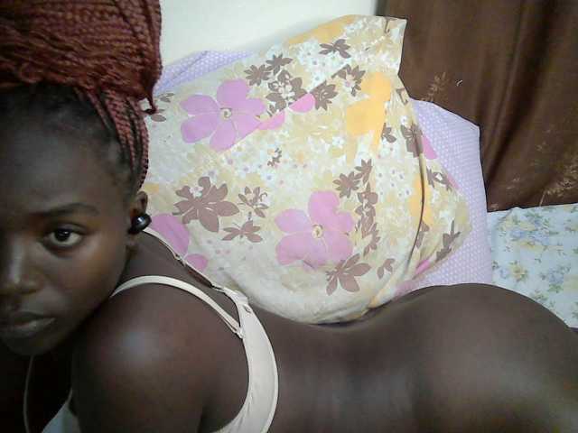 Sexy-alia, live now on BongaCams