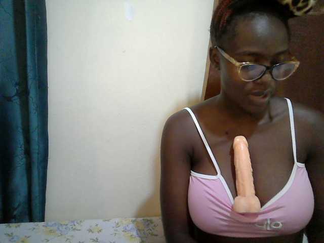 Sexy-alia live cam on BongaCams
