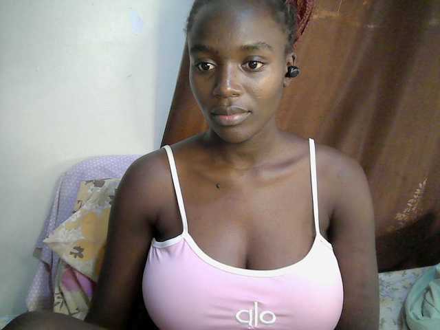 Sexy-alia live cam on BongaCams