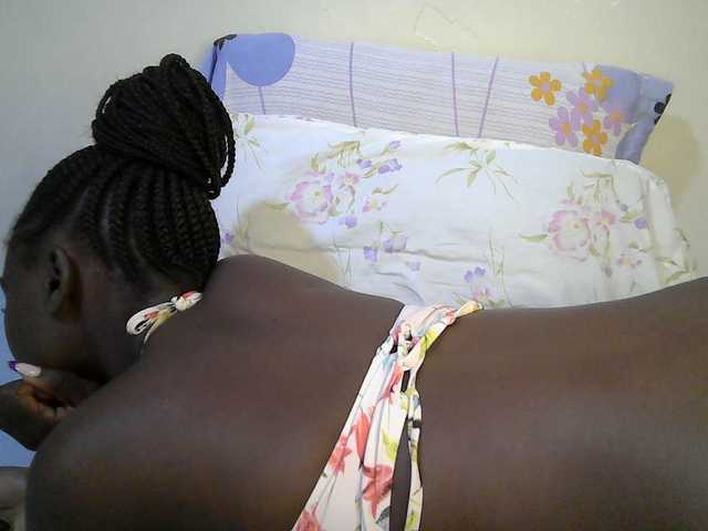 Sexy-alia live cam on BongaCams