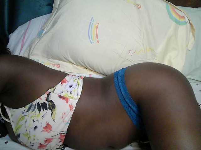 Sexy-alia live cam on BongaCams