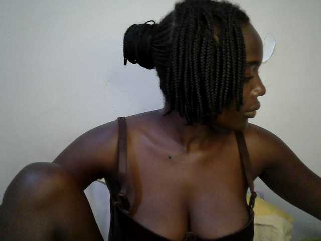Sexy-alia live cam on BongaCams