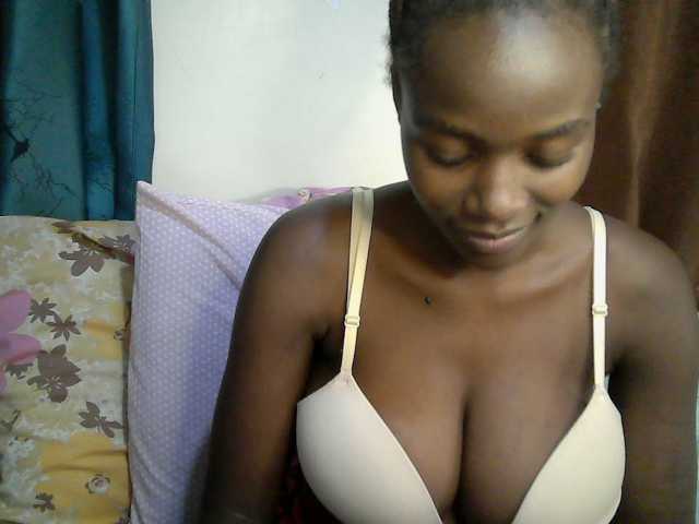 Sexy-alia live cam on BongaCams