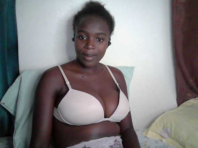 Sexy-alia live cam preview