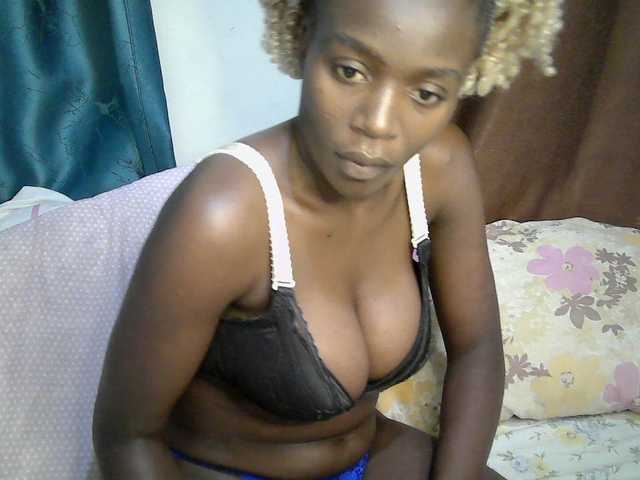 Sexy-alia live cam on BongaCams