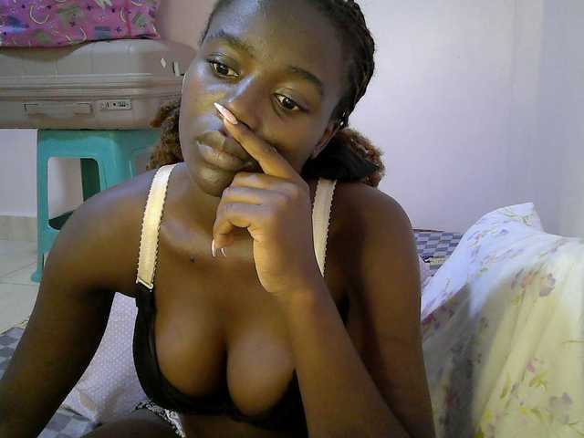 Sexy-alia live cam on BongaCams