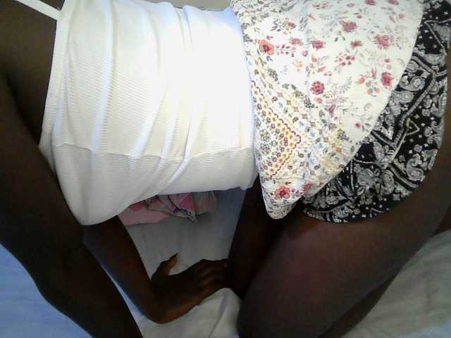 Sexy-alia's BongaCams show and profile