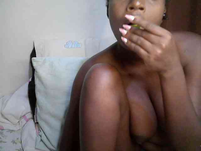 Sexy-alia webcam