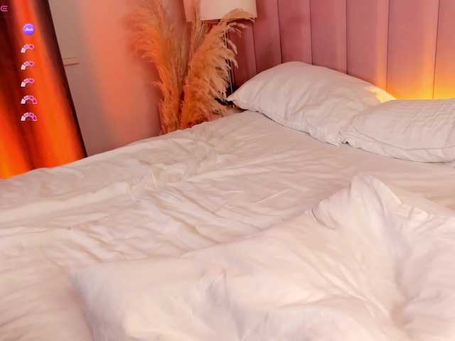 MissBunny live webcam show