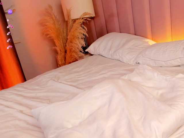MissBunny live webcam show