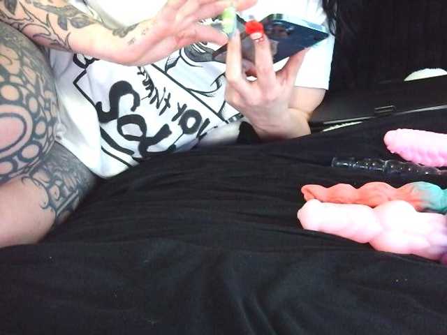 fetishslut4u's BongaCams show and profile