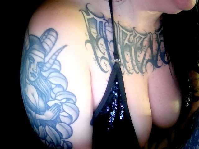 fetishslut4u
